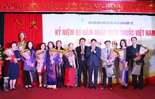 Kỷ niệm ngày thấy thuốc Việt Nam